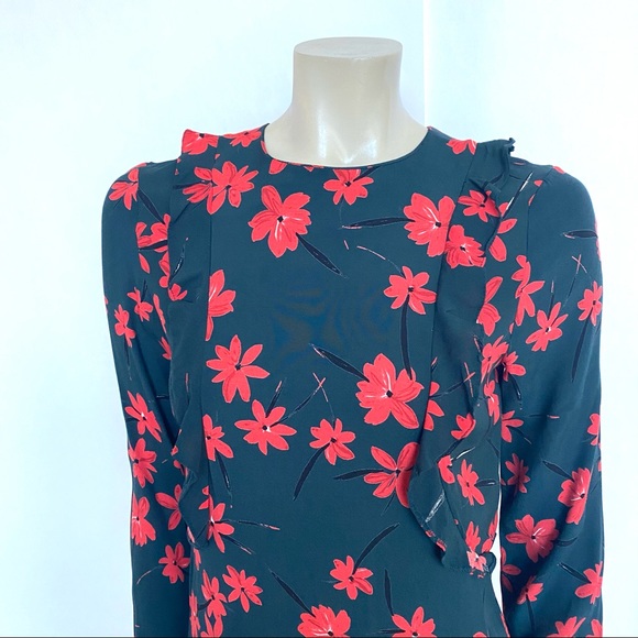 Beautiful floral dress - Picture 5 of 12